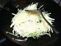 健康美食之酸辣土豆丝做法图解6)