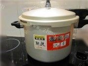 美味的霸王花汤做法图解5)