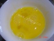 美味的芹菜叶蛋花汤做法图解2)