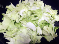 手撕包菜做法图解4)