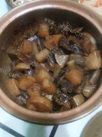 家常菜萝卜牛腩