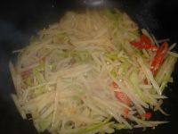 家常菜双椒土豆丝