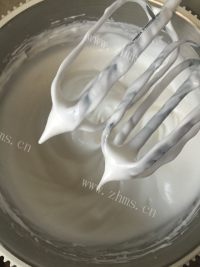 好吃的瓜子仁蛋糕做法图解4)