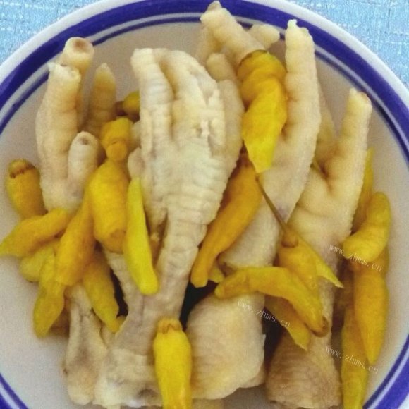 喷香的泡椒鸡爪