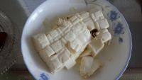 口感饱满的皮蛋嫩豆腐做法图解3)