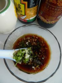 好吃的 家常凉拌茄子做法图解7)