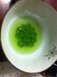 自制双色布丁做法图解4)