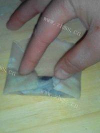 自制豆沙春卷做法图解3)
