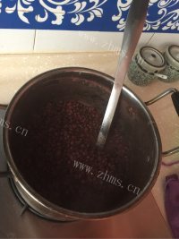 美味的红豆酥老婆饼做法图解1)