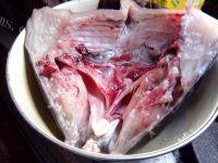 「首发」鱼头炖豆腐做法图解1)