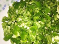可口的辣椒炒肉做法图解1)