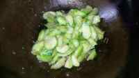 家常菜蒜香丝瓜