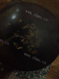 家常菜香菇豆腐汤做法图解5)