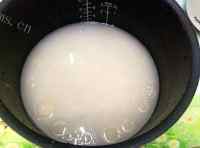 美味的彩色炒饭做法图解2)