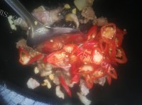 家常菜洋葱炒肉做法图解6)