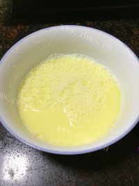 美味青瓜胡萝卜鸡蛋饼做法图解5)