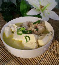 家常菜草鱼炖豆腐