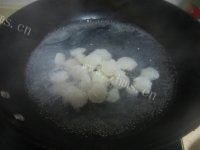 美味的荔枝虾仁做法图解2)
