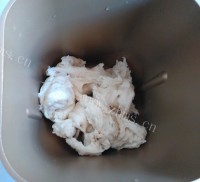 自制芝麻面包棒做法图解4)