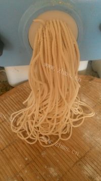 美味的咖喱炒面做法图解1)