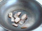 家常菜小炒腊肉做法图解2)
