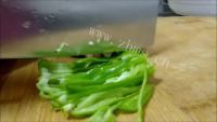 美味的糯米饭团做法图解5)