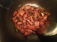 香飘十里的红烧肉做法图解12)
