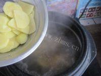 家常菜辣白菜豆腐汤做法图解5)