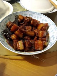 色香味俱全的红烧肉做法图解7)
