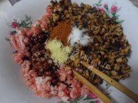 自己做的香菇韭菜猪肉包做法图解6)