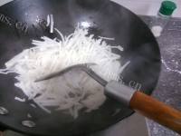家常菜清炒萝卜丝做法图解5)
