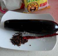家常菜风味茄子做法图解1)