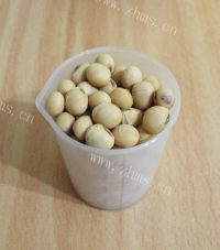 美味的纯香豆浆做法图解1)