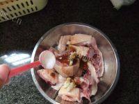 「DIY美食」香菇蒸鸡腿做法图解7)