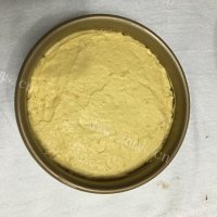 可口的双色慕斯流心蛋糕做法图解30)