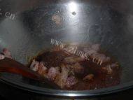 简易的肉丝炒豆角做法图解4)