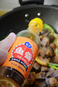 DIY咖喱牛肉做法图解10)