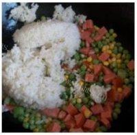 「美味可口」扬州炒饭做法图解6)