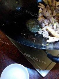 家常菜土豆焖鸡块做法图解6)