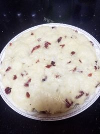新颖的蔓越莓蒸发糕做法图解8)