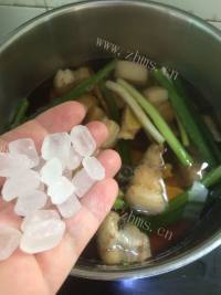 家常菜炖五花肉做法图解11)