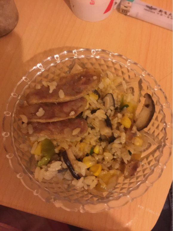 香肠煲饭