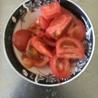 好吃的西红柿炒苦瓜的做法图解一