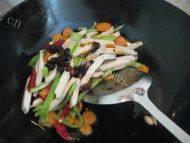 家常菜青椒豆腐干做法图解8)