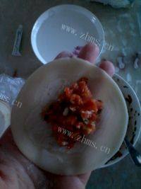 自己做的胡萝卜猪肉饺子做法图解4)
