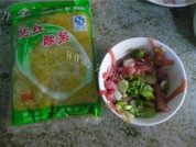 酸香美味的酸菜炒肉做法图解1)