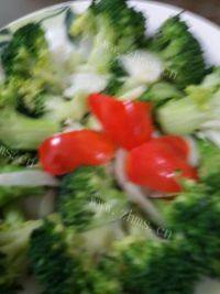 香飘的蒜香西兰花