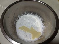 脆皮炸鲜奶做法图解1)