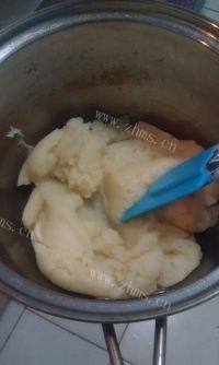 食欲满满的原味泡芙做法图解4)