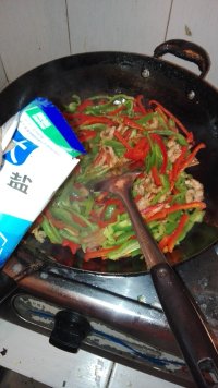 如此诱人的双椒炒肉
